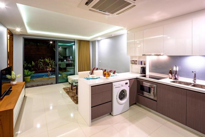 At The Tree Condominium Phuket Esterno foto