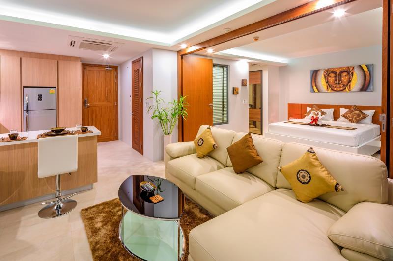 At The Tree Condominium Phuket Esterno foto